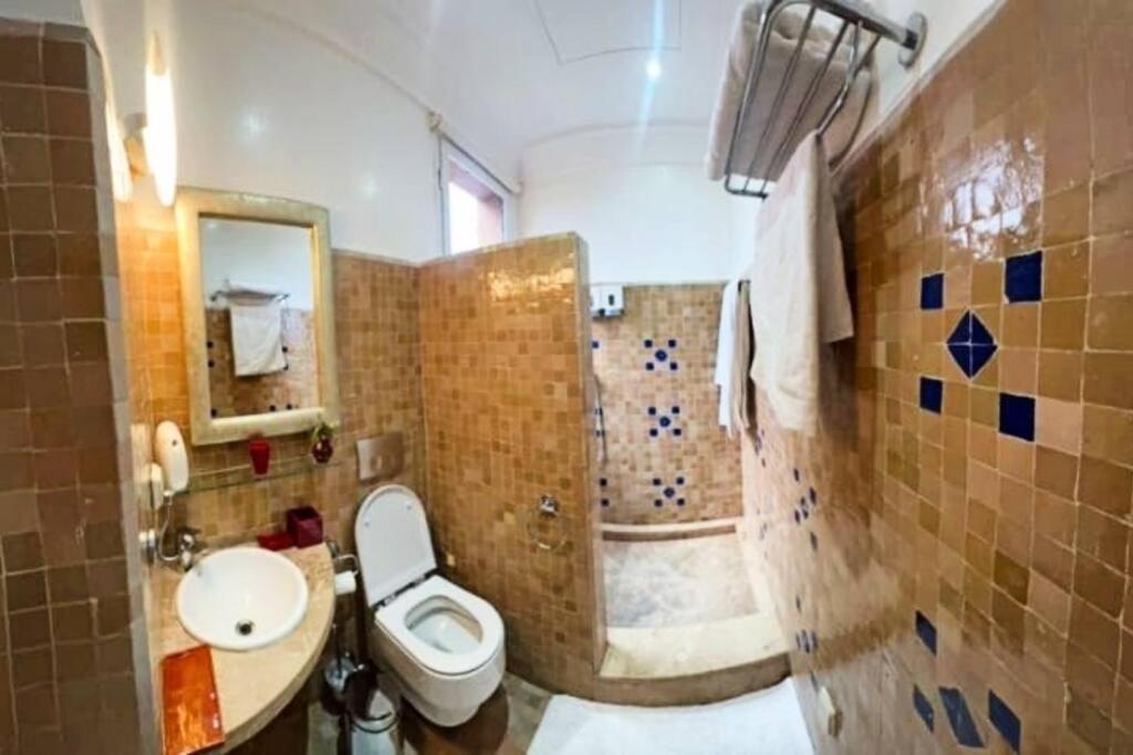 Waky Club Large Luxury Villa Marrakesh Bagian luar foto