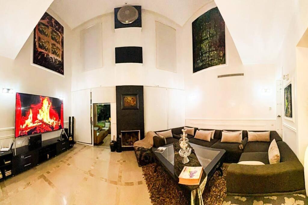 Waky Club Large Luxury Villa Marrakesh Bagian luar foto